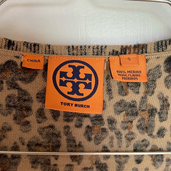 Tory Burch Animal Print Sweater Size Small - Picture 2 of 5